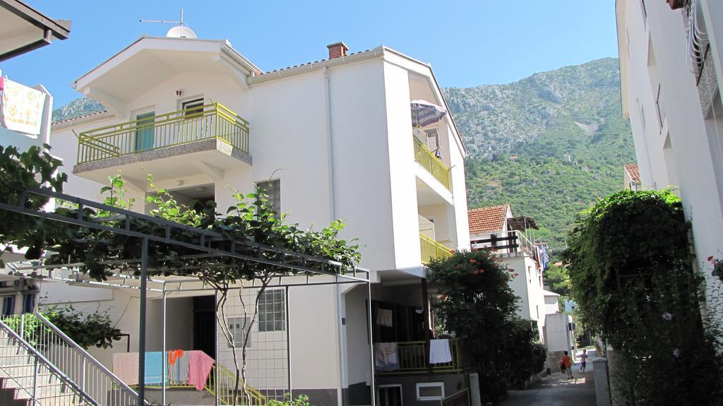 Apartments Primorac Podaca Buitenkant foto
