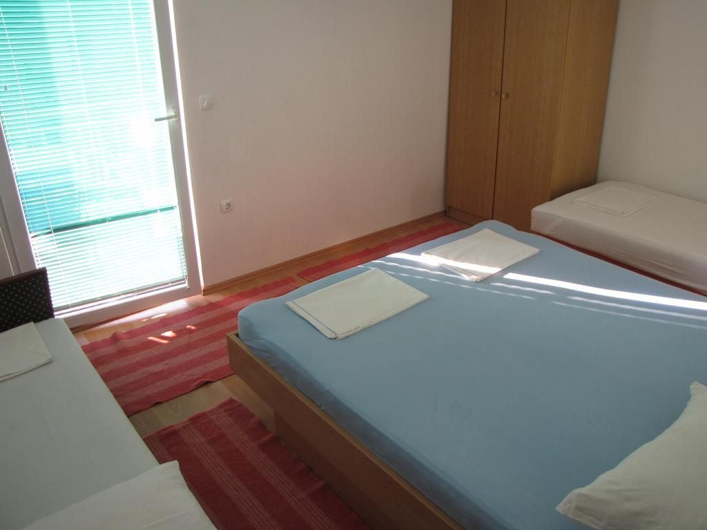 Apartments Primorac Podaca Kamer foto